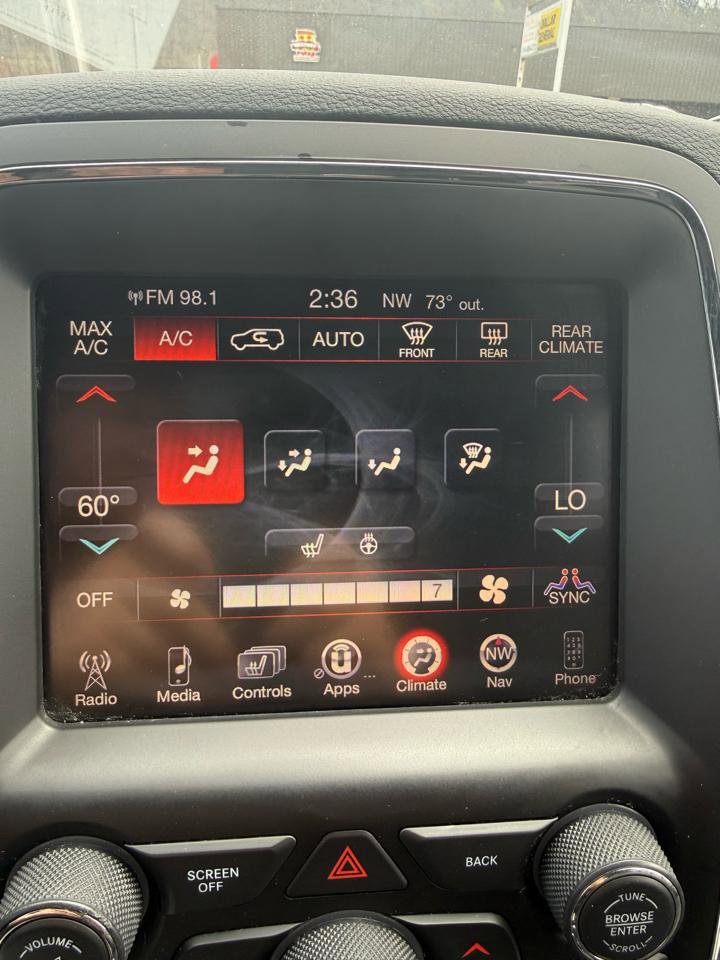 Used 2015 Dodge Durango Limited w/ Premium Group image 29