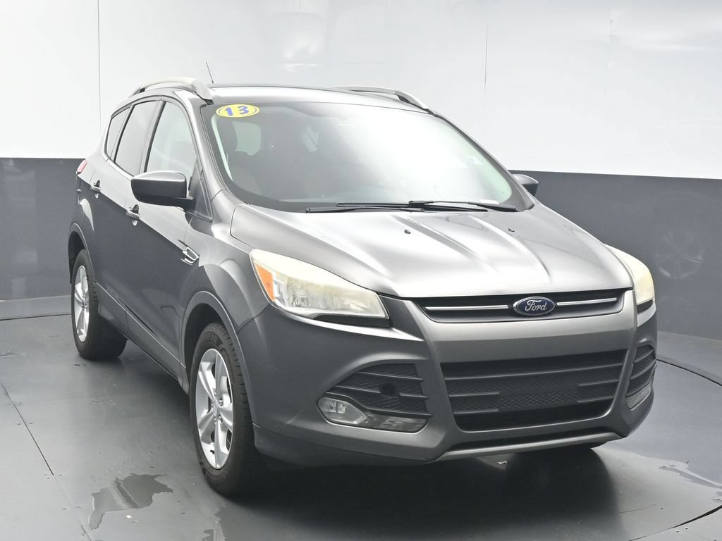 Used 2013 Ford Escape SE FWD image 2