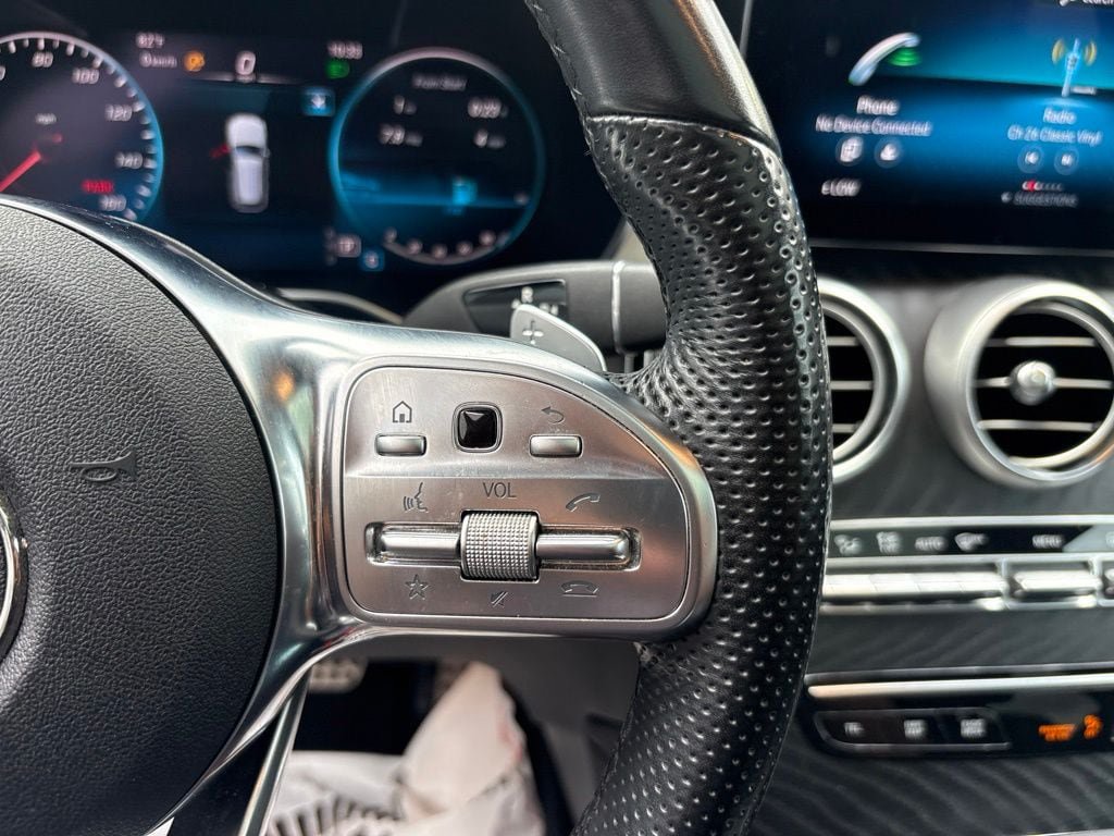 Used 2022 Mercedes-Benz GLC 300 image 23