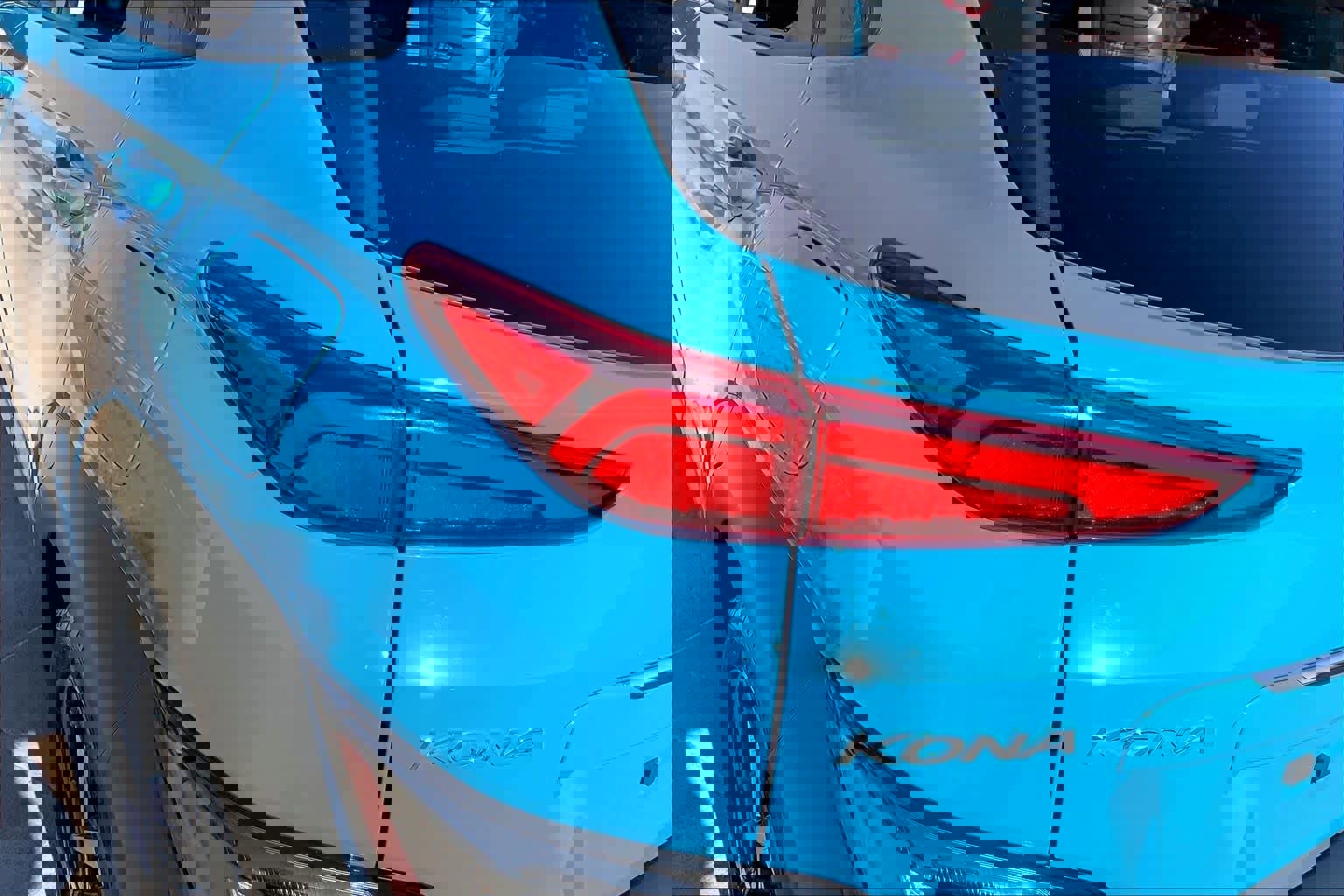 Used 2023 Hyundai Kona Limited image 27