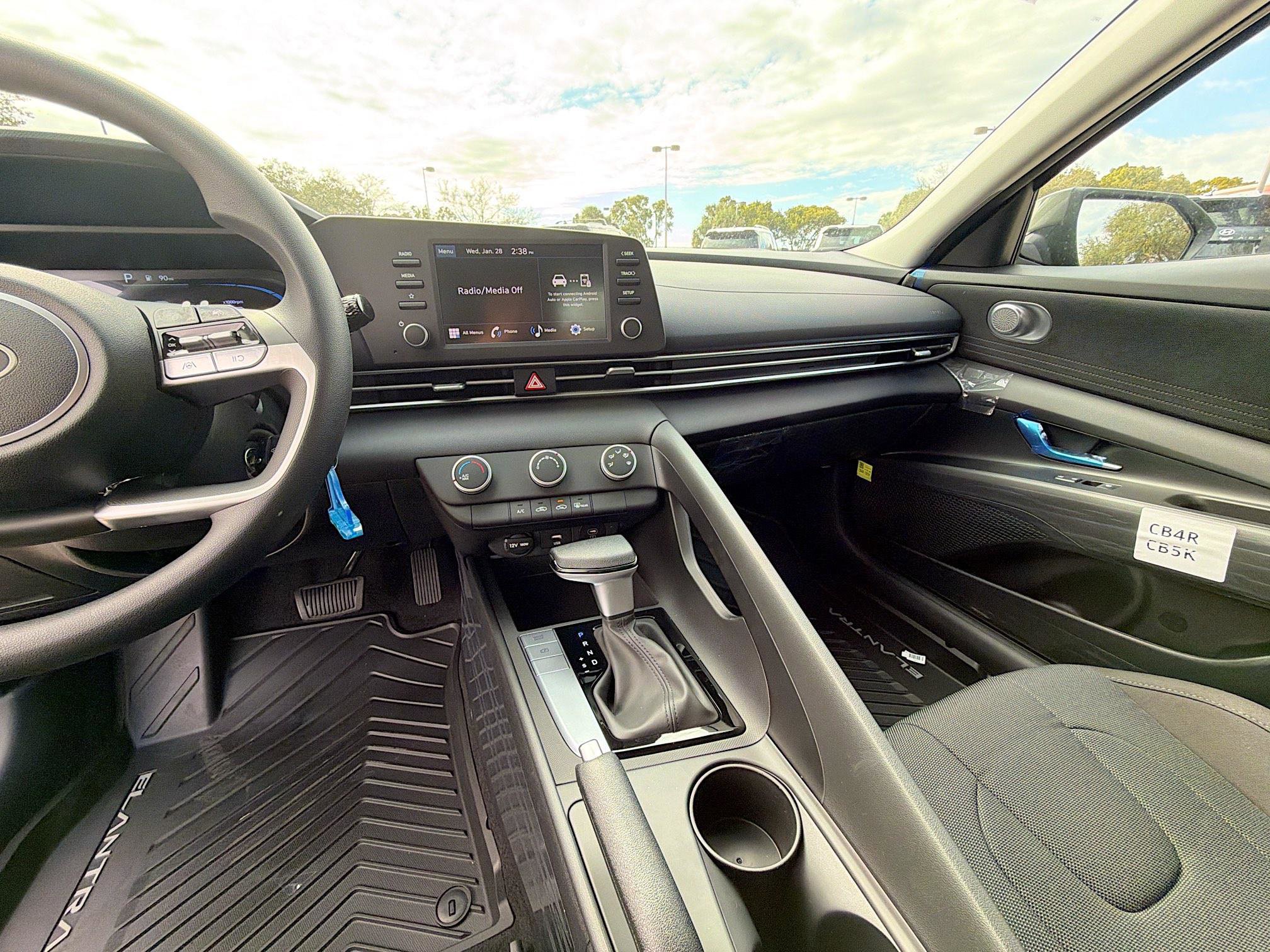 New 2026 Hyundai Elantra SE image 22