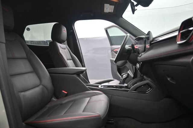Used 2024 Chevrolet TrailBlazer RS w/ Driver Confidence Package FWD image 31