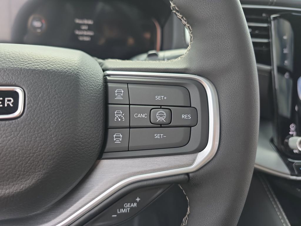 New 2026 Jeep Grand Wagoneer L Limited image 20