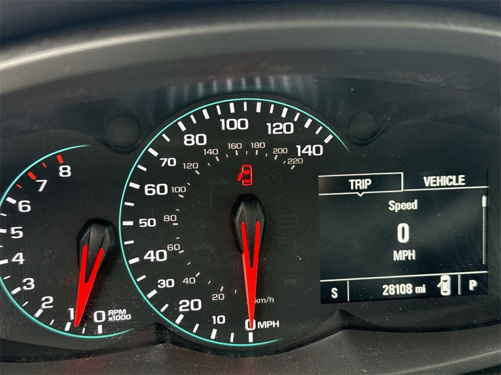 Used 2022 Chevrolet Trax LT w/ LT Convenience Package image 16