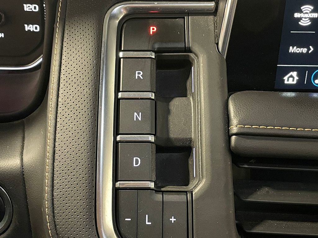 Used 2021 GMC Yukon AT4 image 36