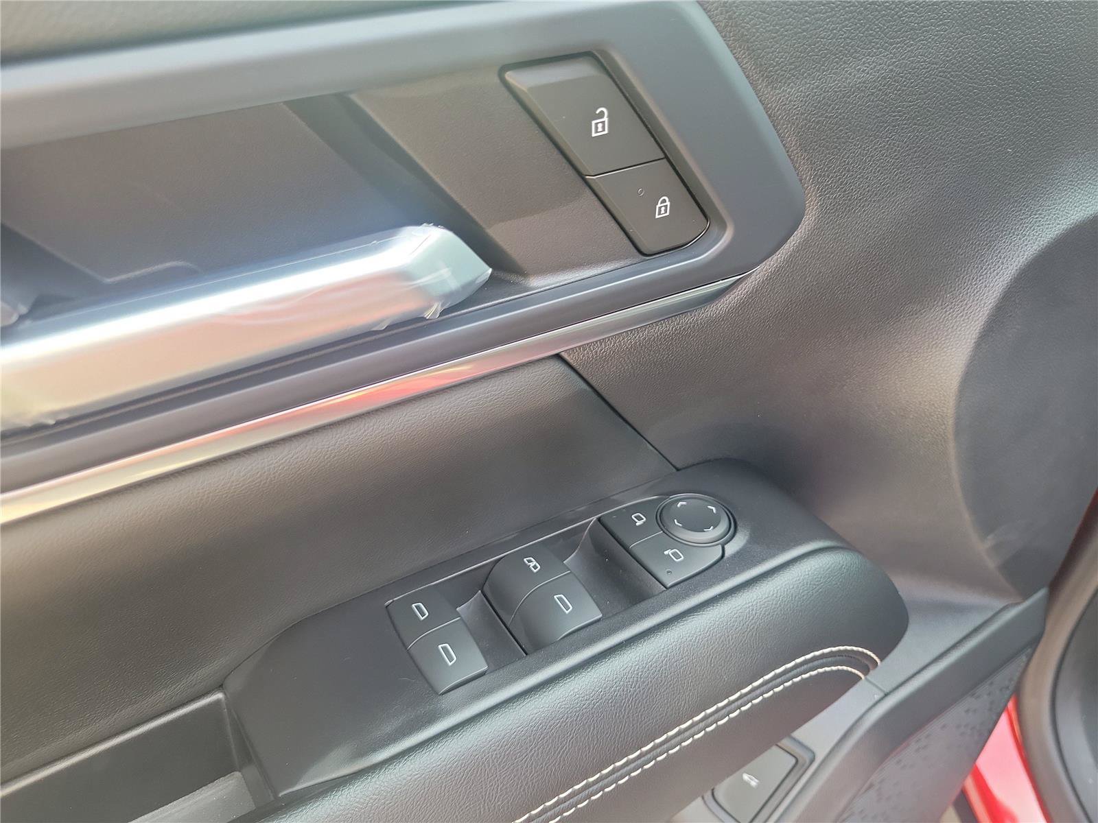 New 2027 GMC Terrain Elevation w/ Elevation Premium Package FWD image 20