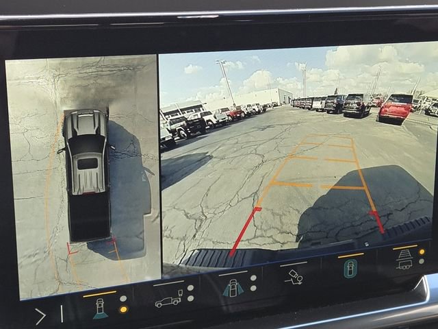 Used 2024 Chevrolet Silverado 2500 High Country w/ Technology Package image 4