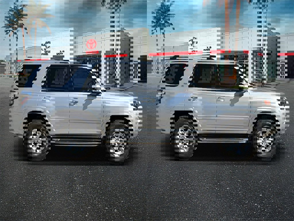 Certified 2019 Toyota 4Runner SR5 Premium image 2