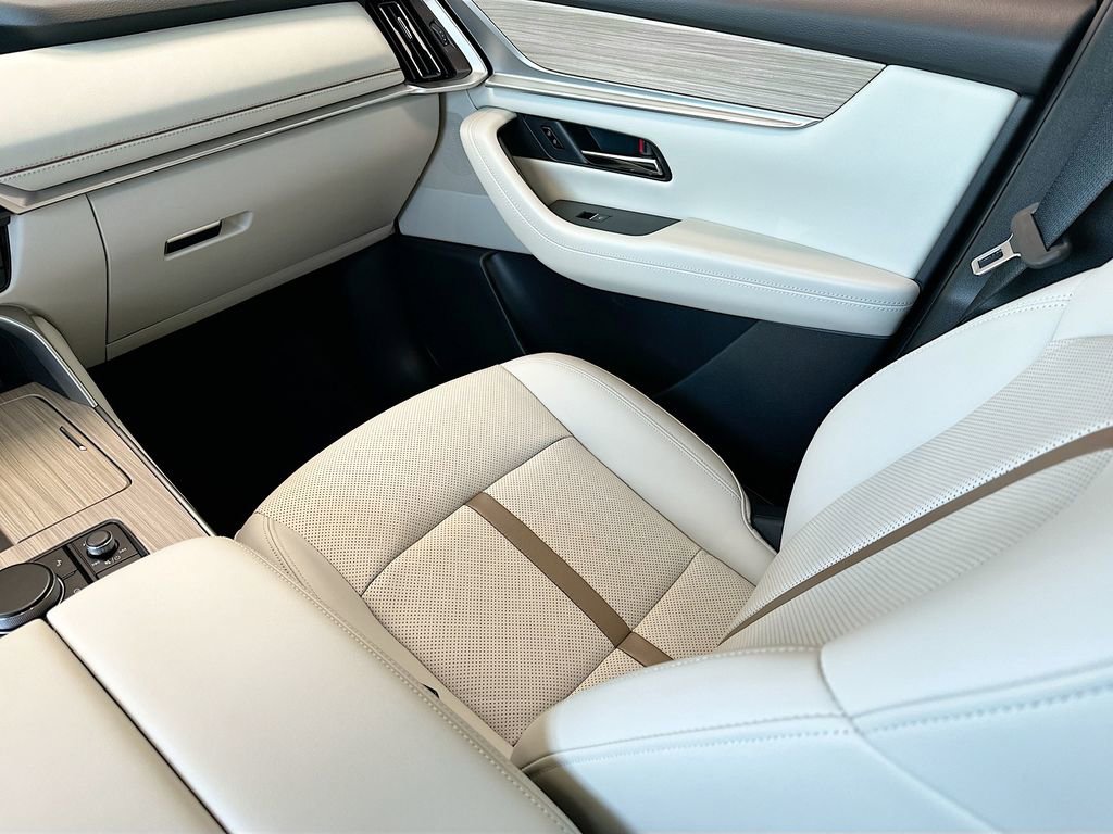 New 2025 MAZDA CX-90 3.3 Turbo S w/ Premium Package image 27
