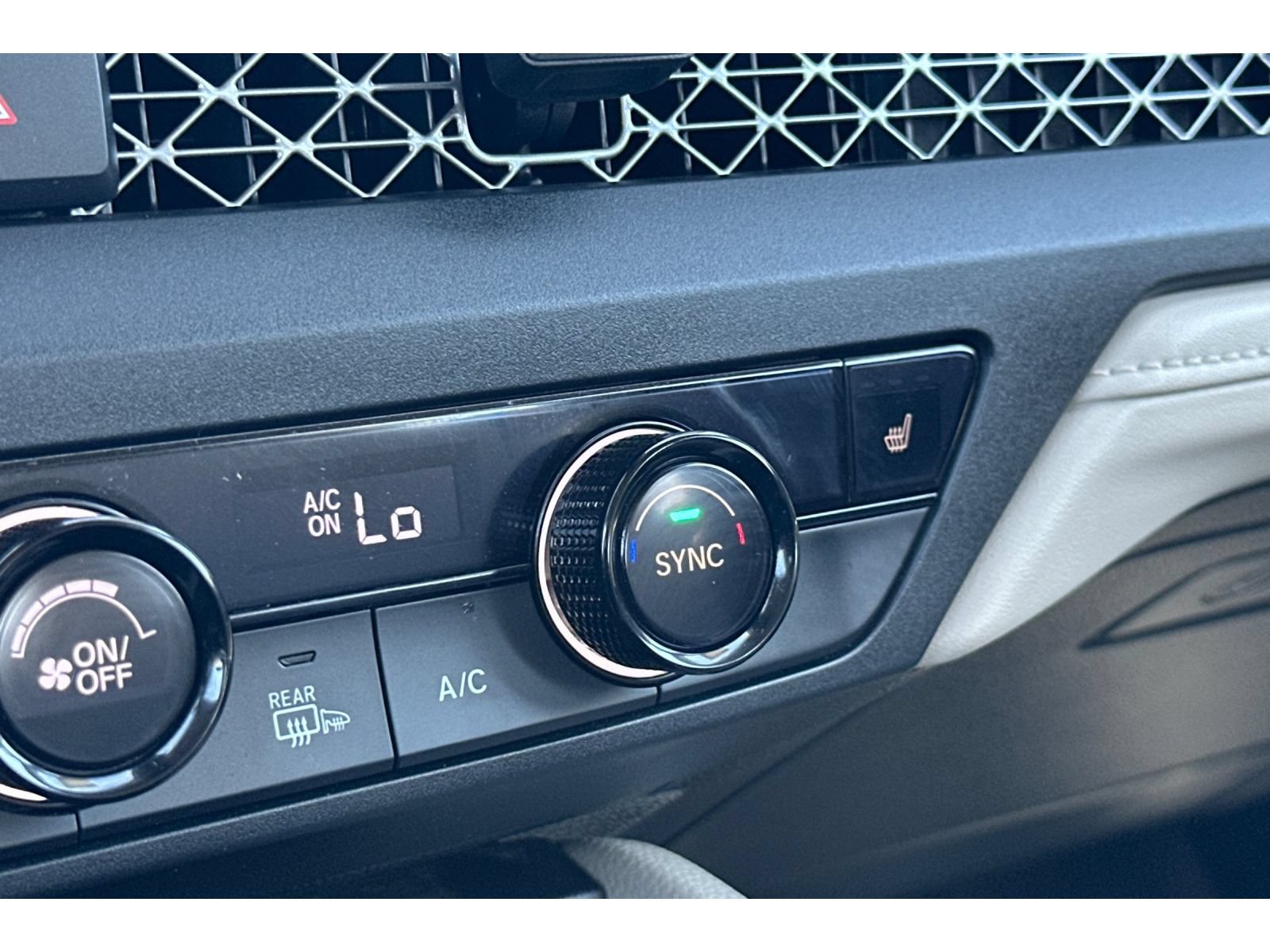 Used 2024 Honda Accord EX image 29