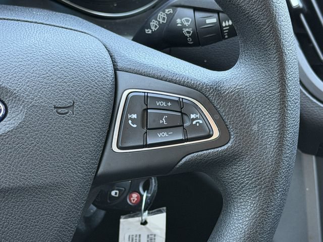 Used 2018 Ford Escape SE FWD image 15