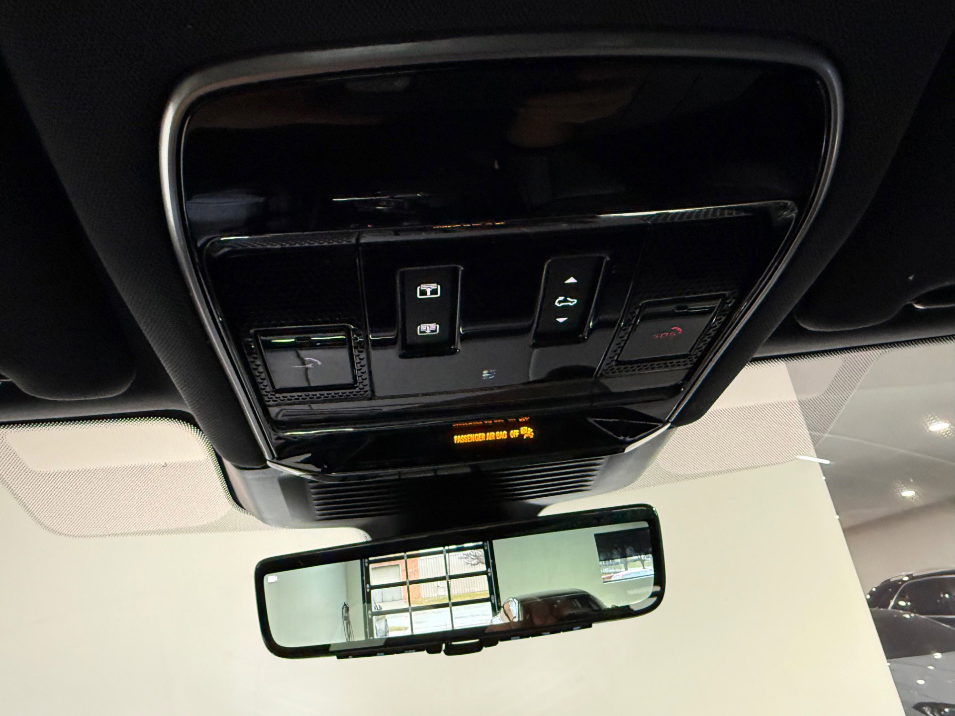 Used 2023 Land Rover Range Rover Sport SE image 41