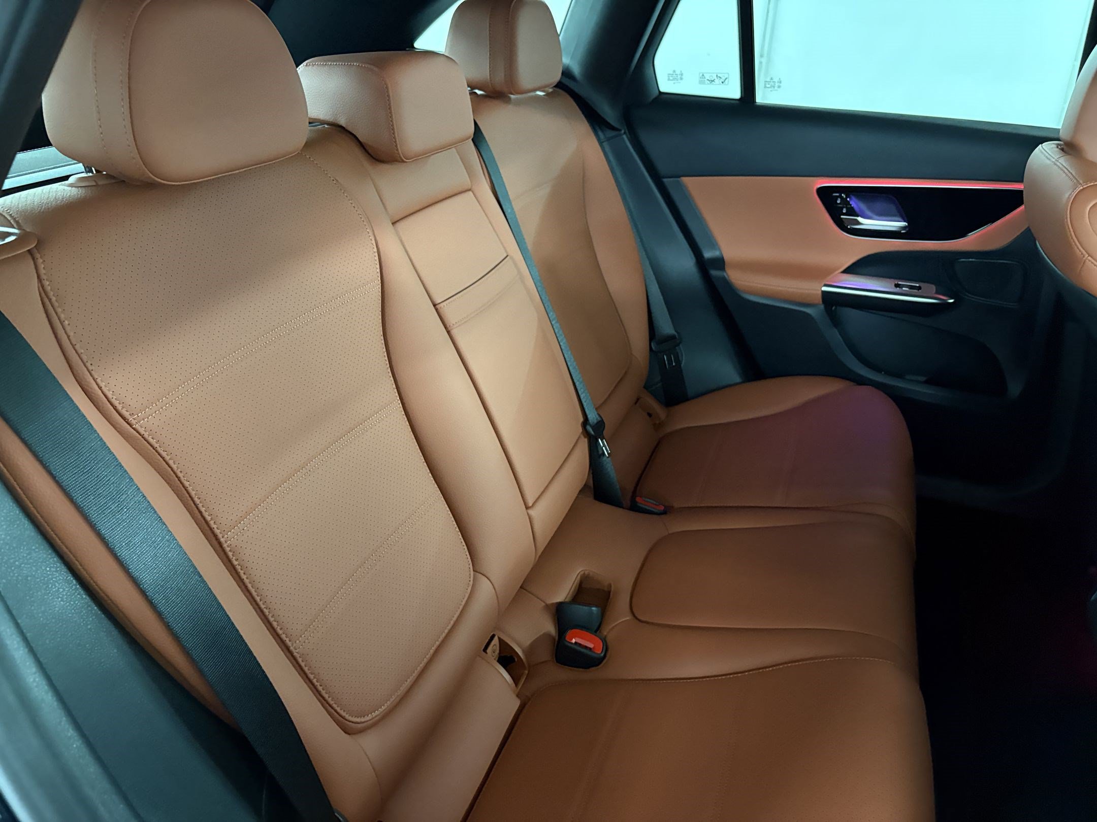 Certified 2026 Mercedes-Benz GLC 300 image 31
