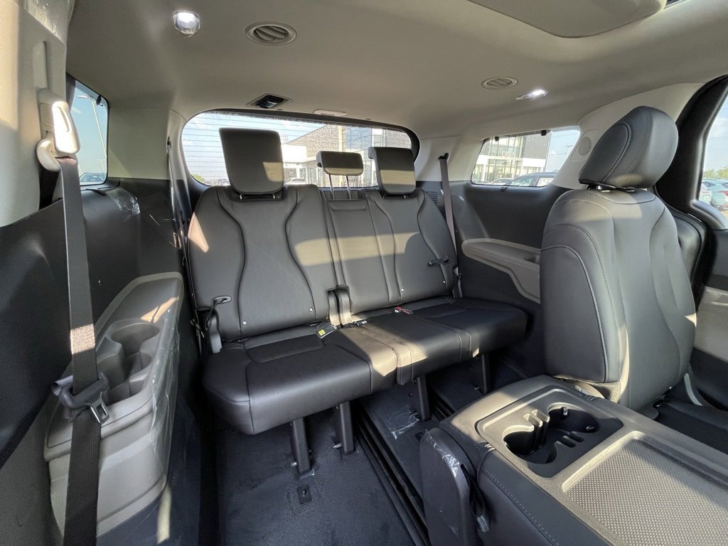 New 2026 Kia Carnival SX image 29