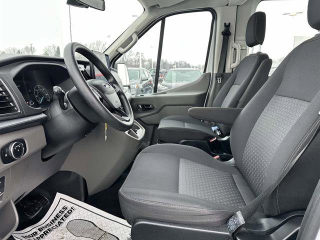 Used 2023 Ford Transit 350 XLT image 11