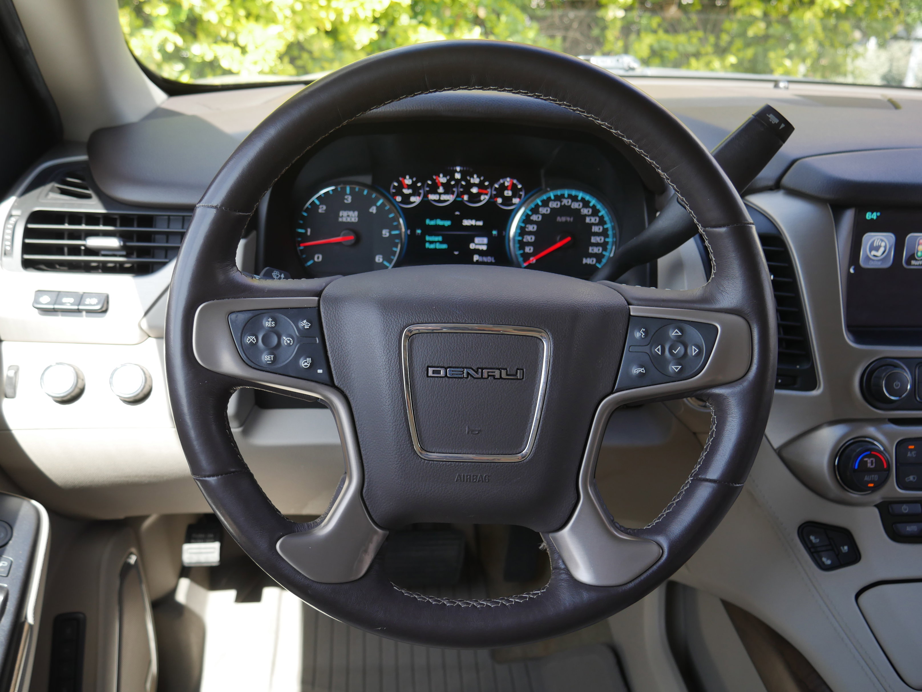 Used 2019 GMC Yukon Denali w/ Open Road Package AWD/4WD image 7