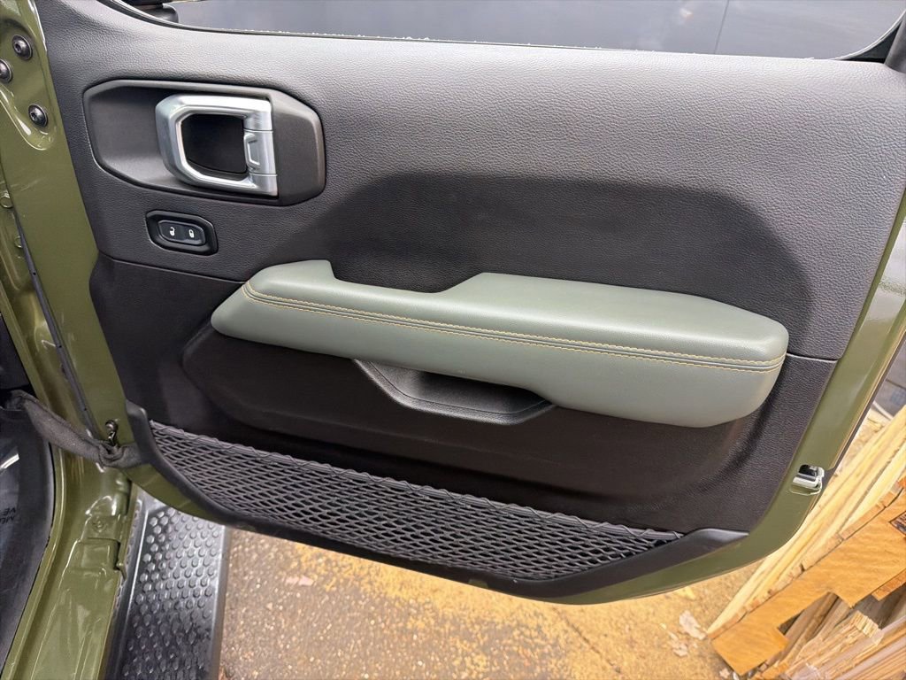 Used 2024 Jeep Wrangler High Altitude image 28