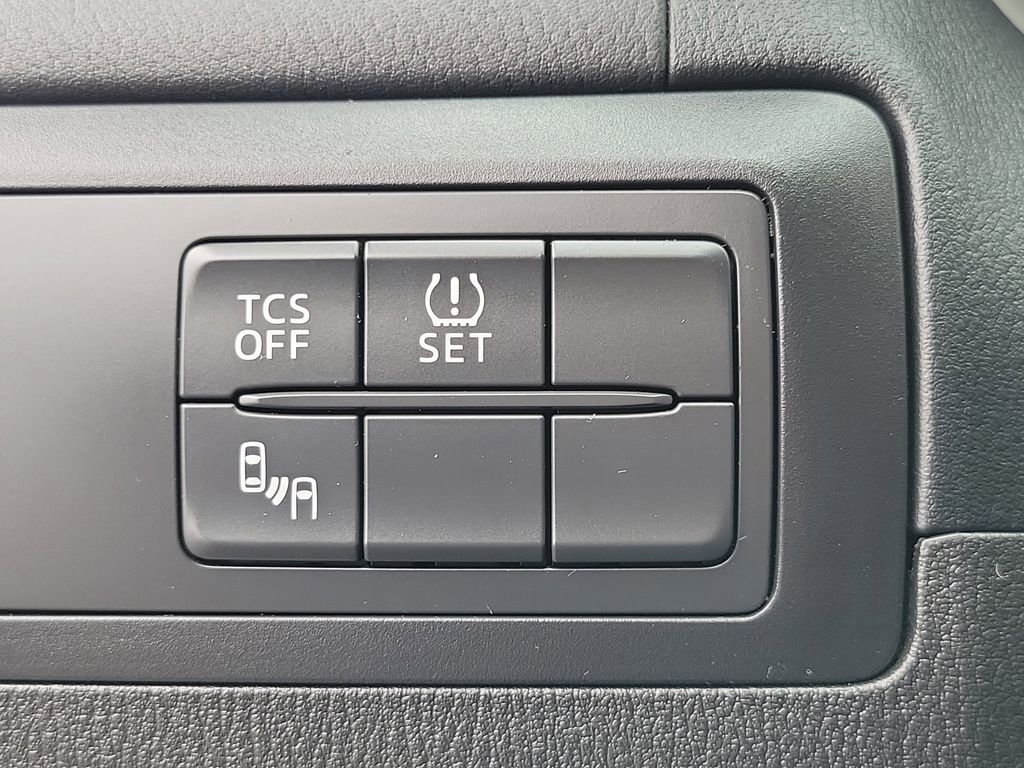 Used 2016 MAZDA CX-5 Touring FWD image 16
