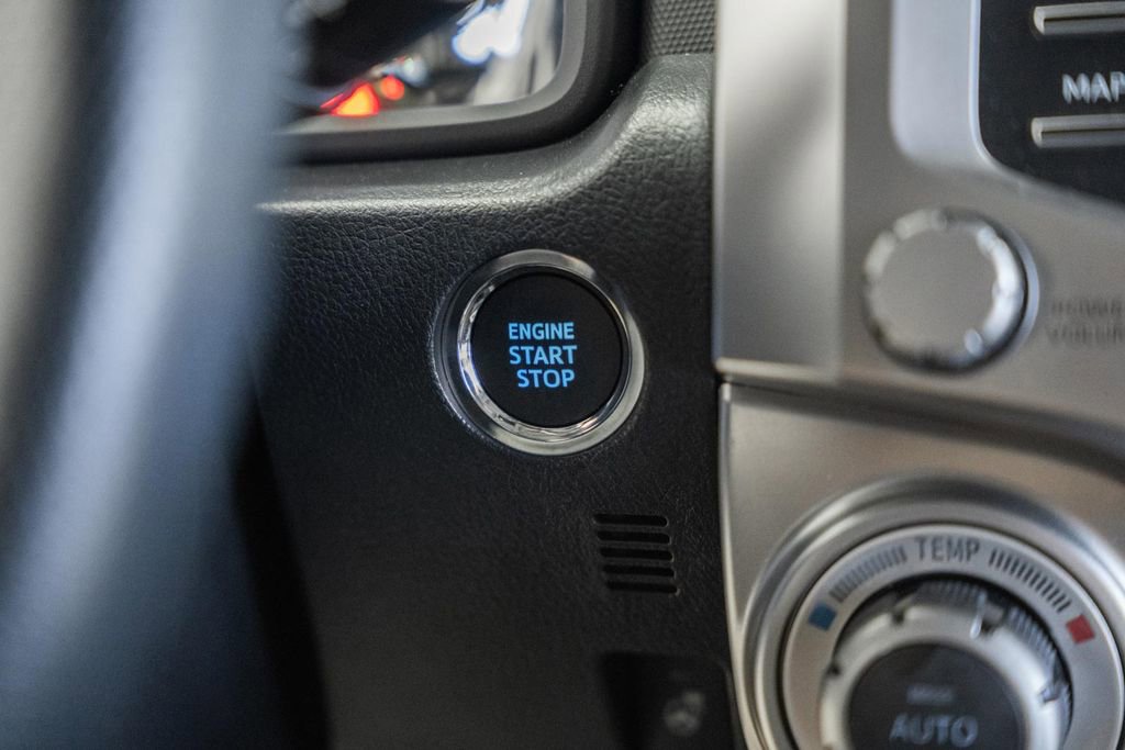 Used 2023 Toyota 4Runner Limited image 28