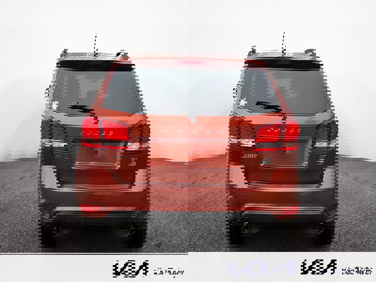 Used 2013 Dodge Journey SXT w/ Flexible Seating Group image 4