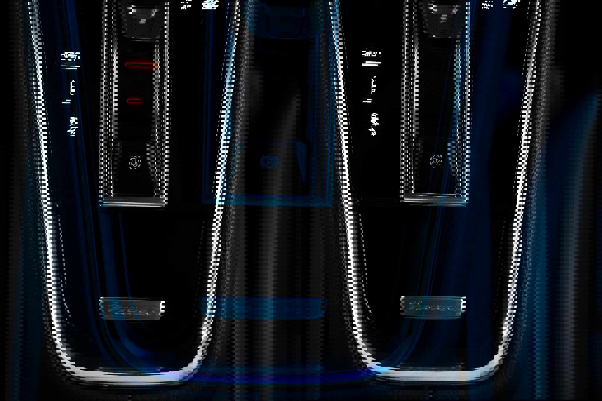 Used 2018 Porsche Panamera image 42