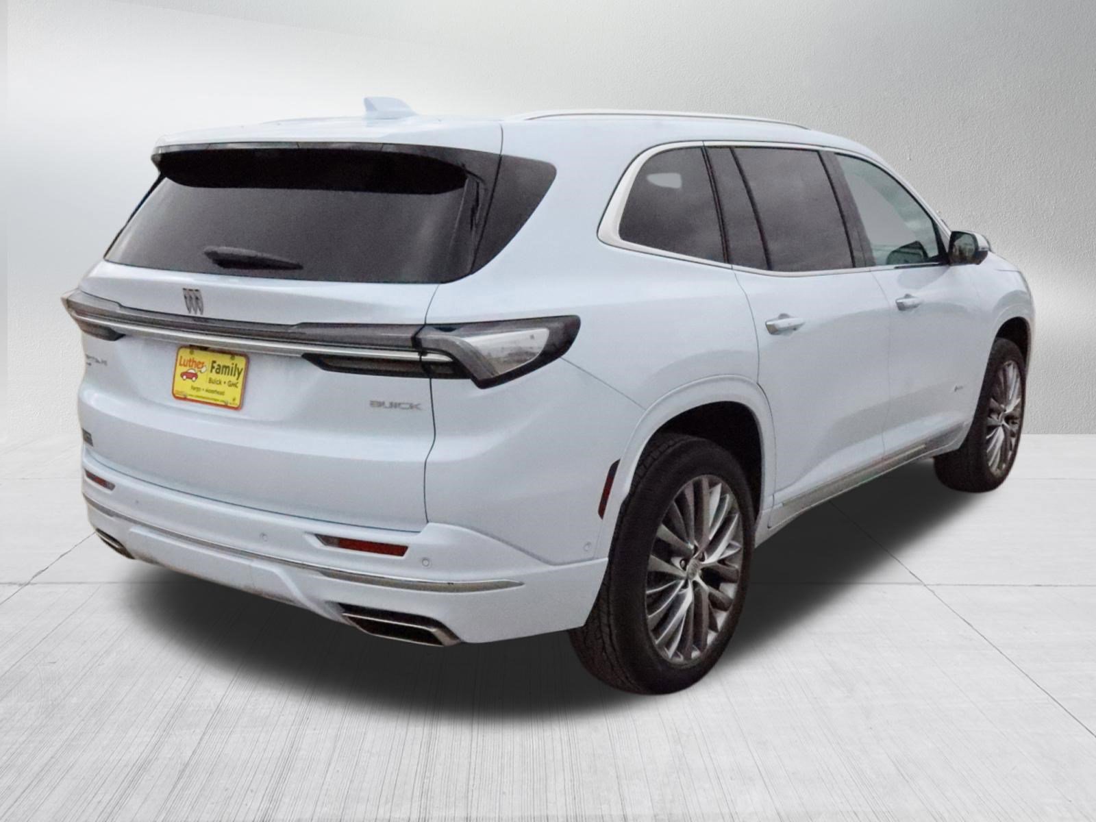 New 2026 Buick Enclave Avenir w/ Super Cruise Package image 7