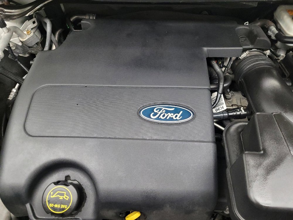 Used 2015 Ford Explorer XLT w/ Equipment Group 202A image 30