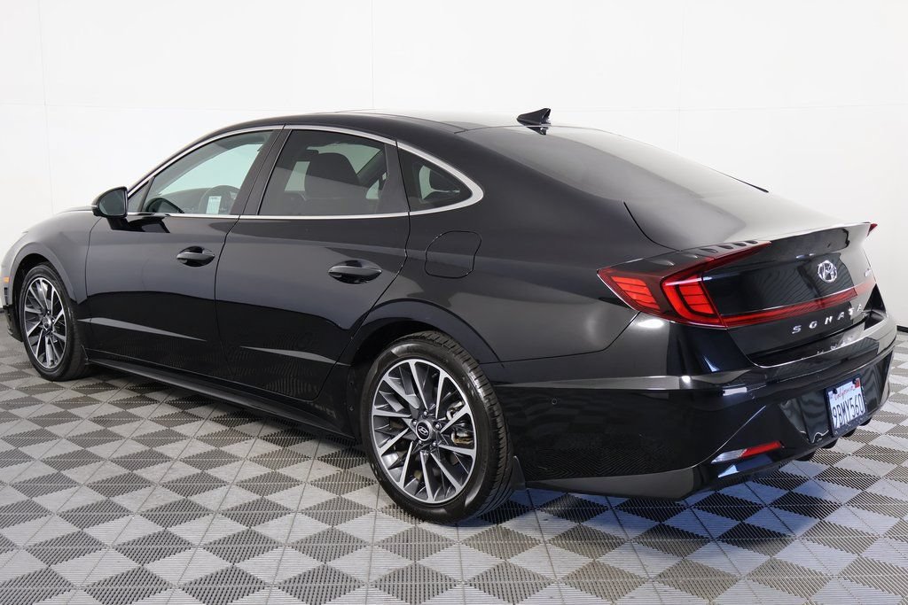 Used 2022 Hyundai Sonata Limited FWD image 4