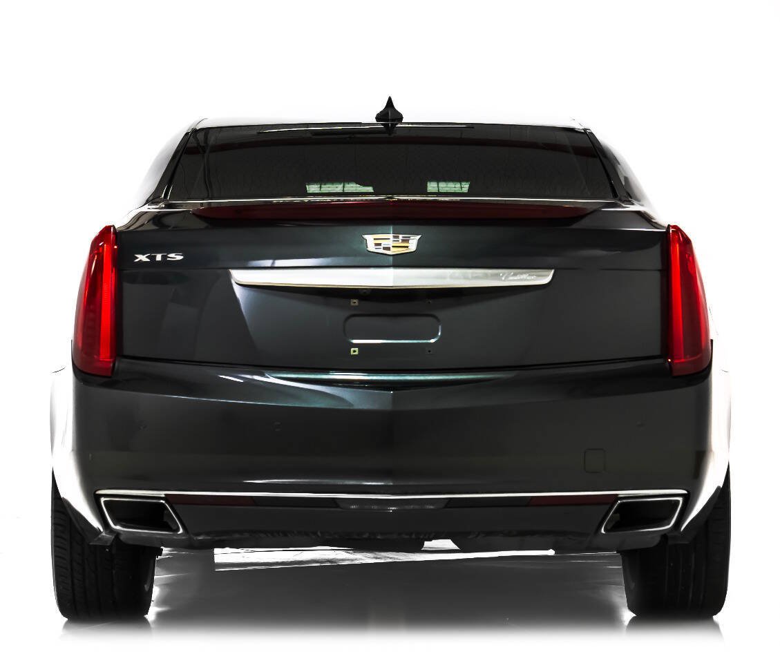 Used 2017 Cadillac XTS Luxury w/ Driver Awareness Package FWD image 8