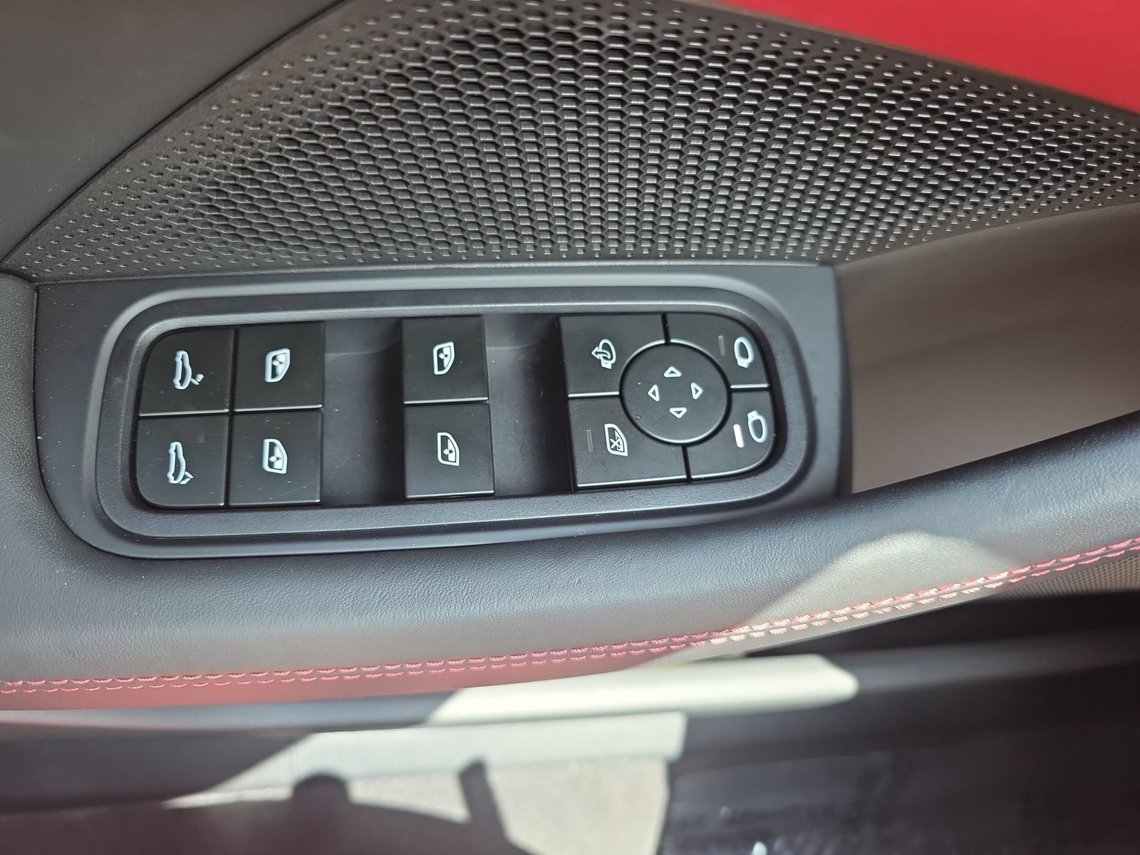 Certified 2025 Porsche Panamera GTS AWD/4WD image 21