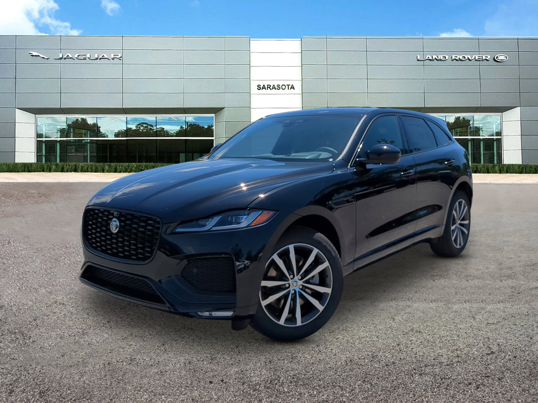 New 2026 Jaguar F-PACE R-Dynamic S image 1