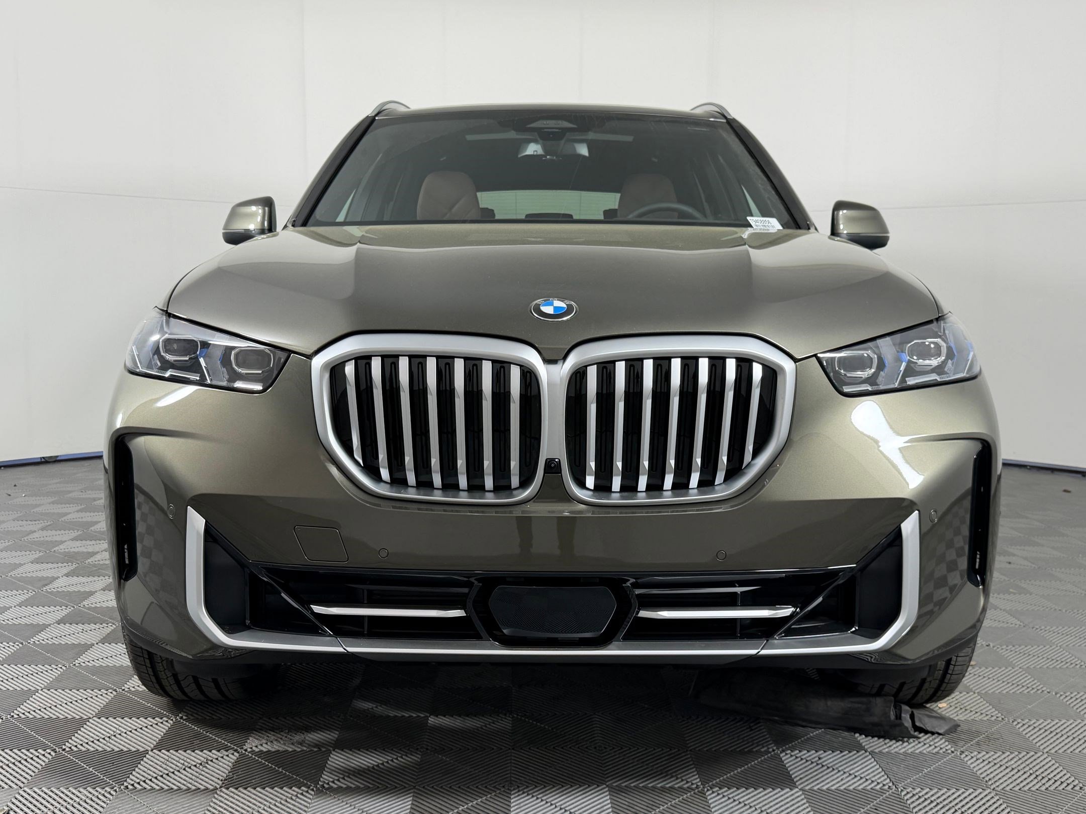 Used 2026 BMW X5 xDrive40i w/ Climate Comfort Package image 6