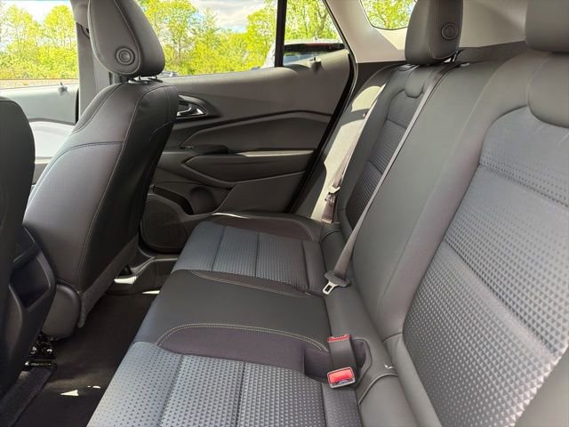 New 2026 Chevrolet Trax LT FWD image 16