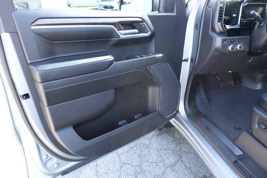 Used 2024 GMC Sierra 1500 Elevation AWD/4WD image 16