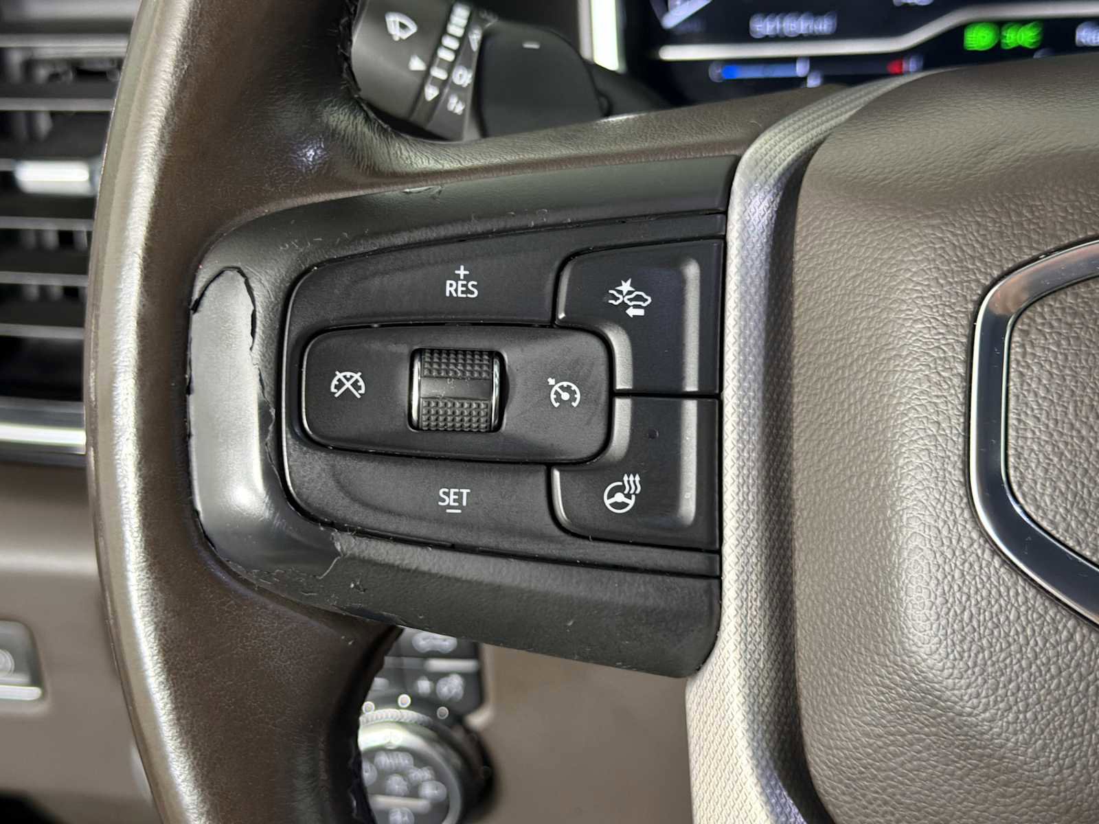 Used 2022 GMC Sierra 1500 Denali AWD/4WD image 24