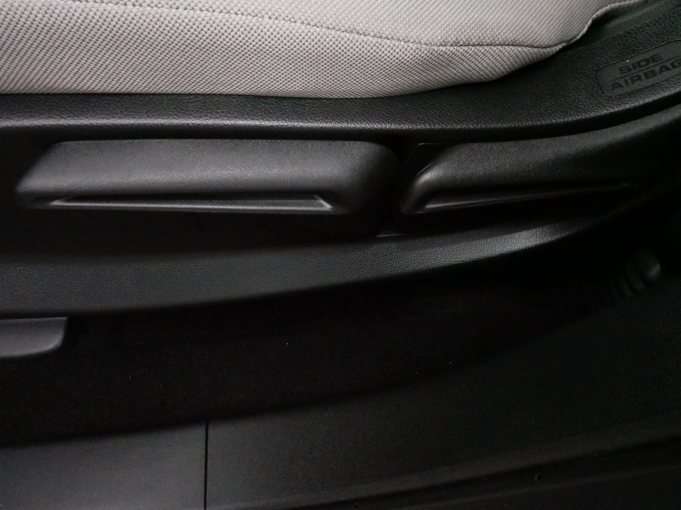 Certified 2023 Honda HR-V LX image 20