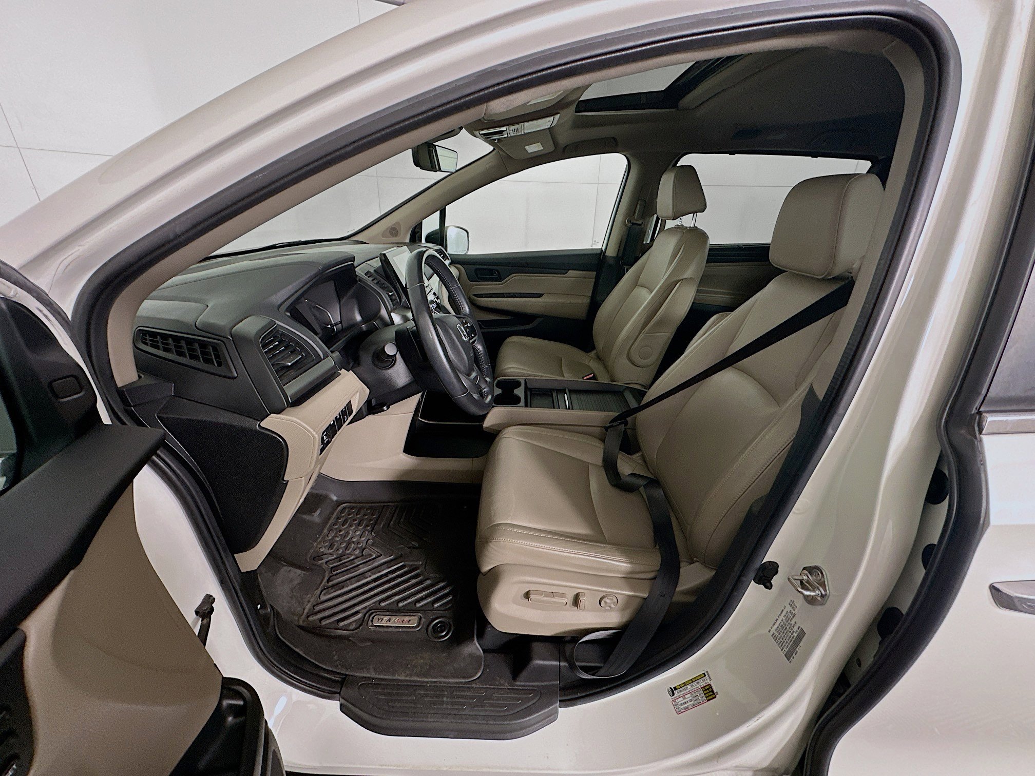 Used 2019 Honda Odyssey EX-L image 13