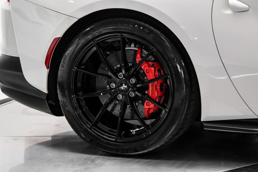Used 2019 Ferrari 812 Superfast RWD image 62