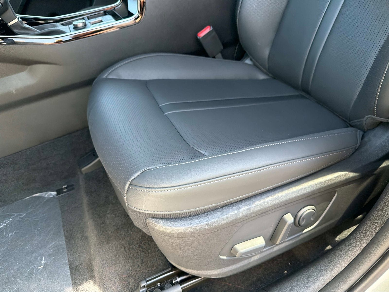 New 2026 Kia Sorento SX FWD image 16