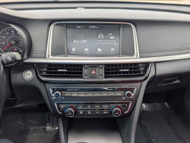 Used 2019 Kia Optima S FWD image 12