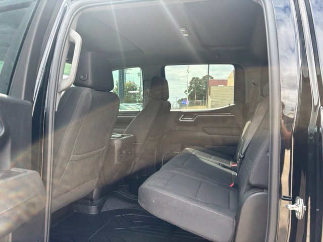 Used 2025 Chevrolet Silverado 1500 LT w/ Convenience Package II AWD/4WD image 12