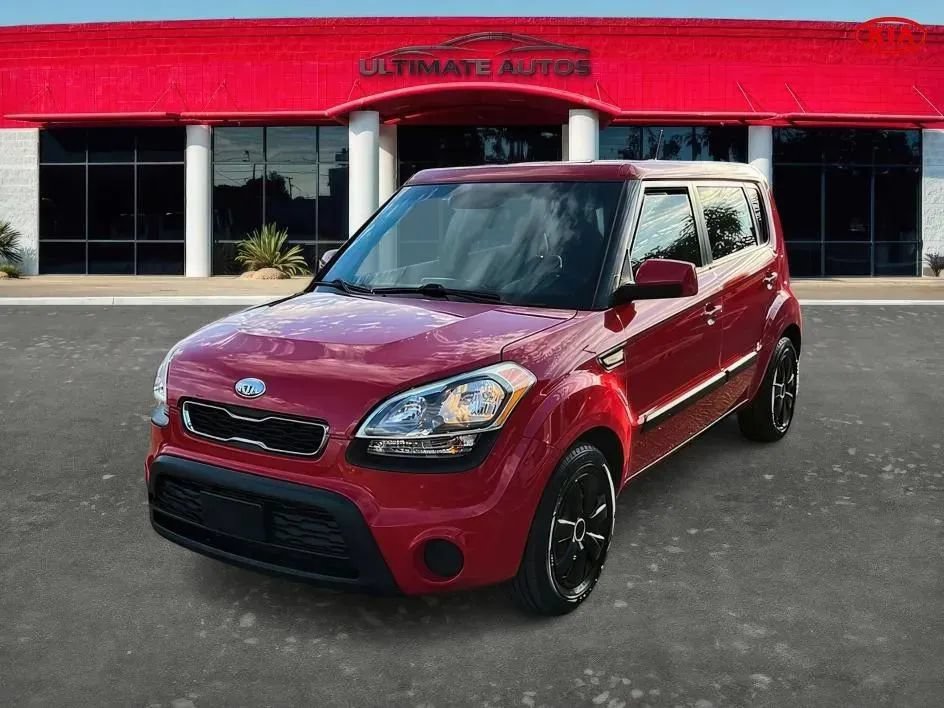 Used 2013 Kia Soul FWD image 6