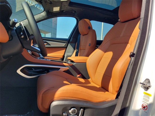 New 2026 Jaguar F-PACE R-Dynamic S image 21