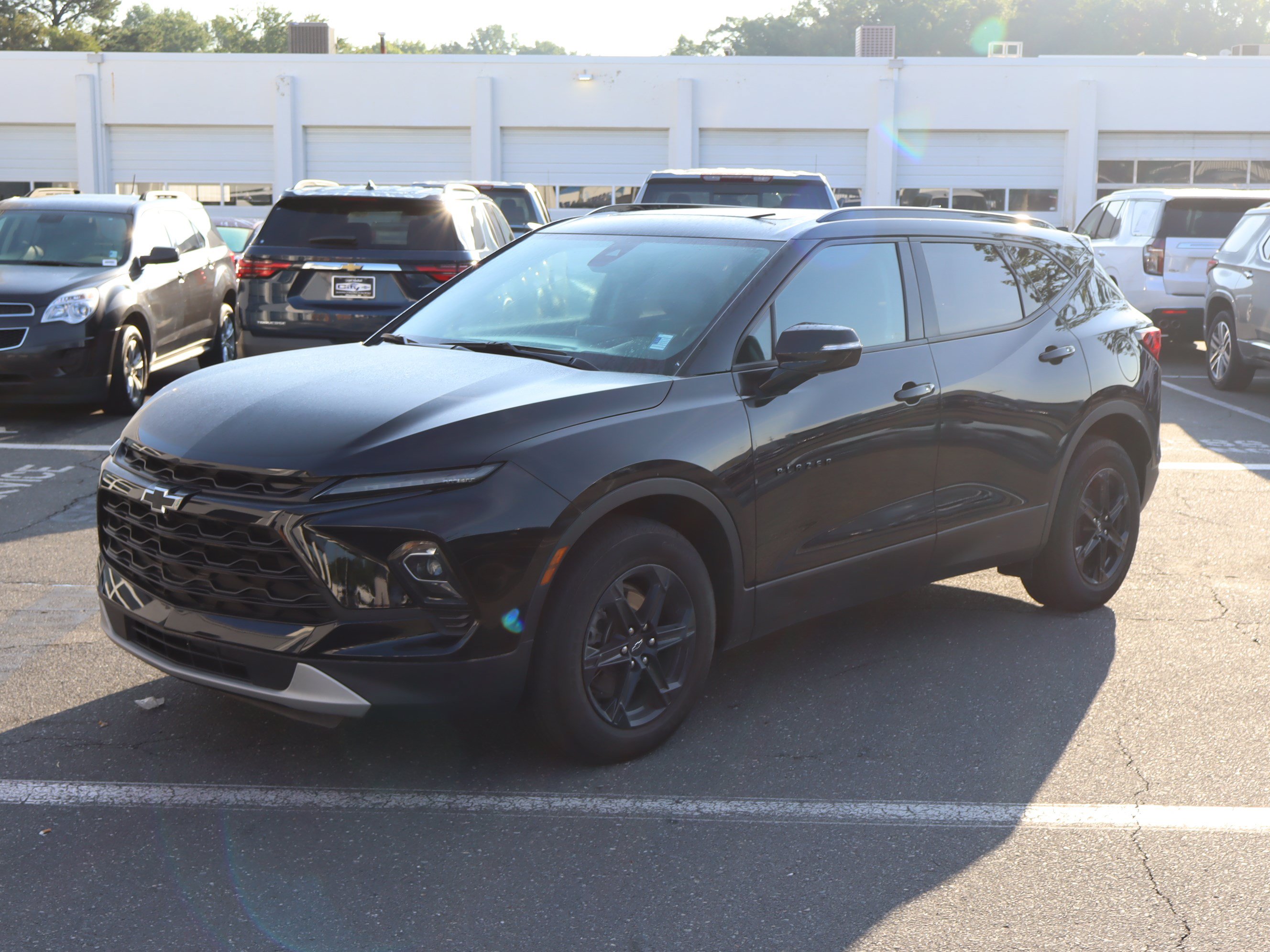 Used 2023 Chevrolet Blazer LT w/ Sound & Technology Package AWD/4WD image 5