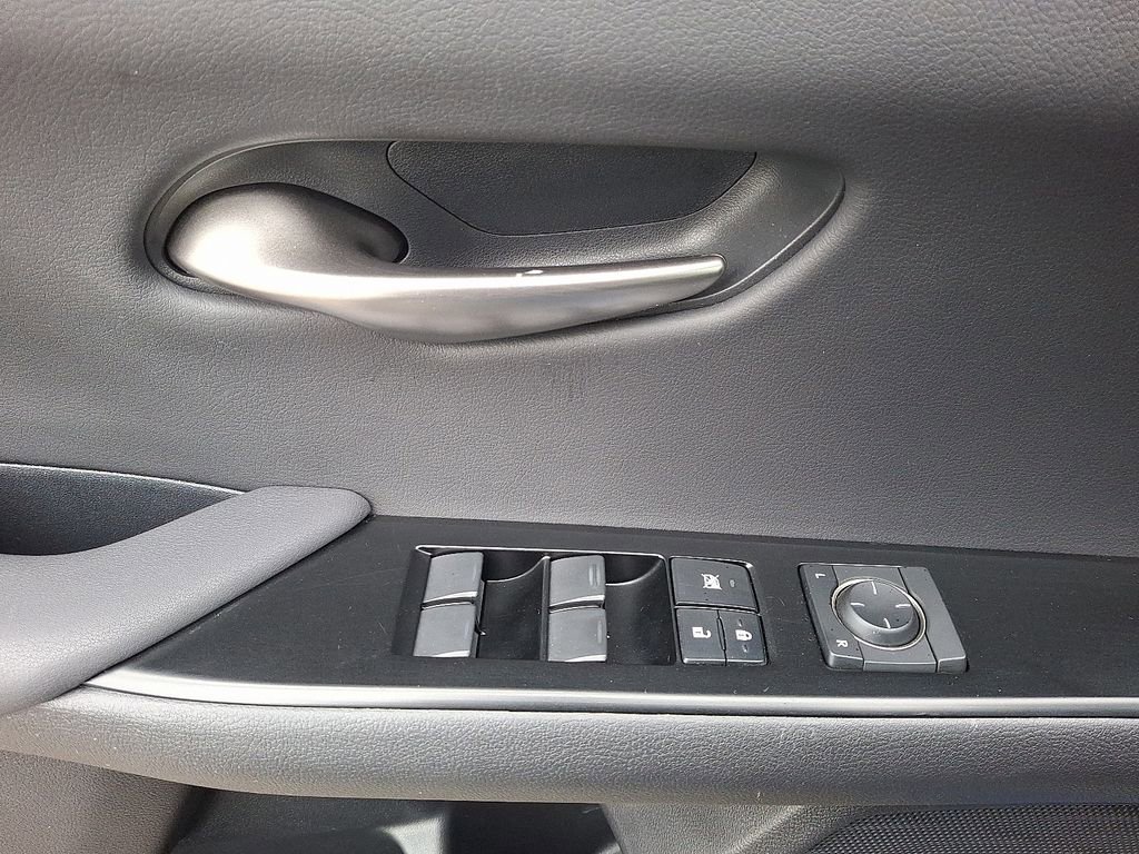 Used 2023 Lexus UX 250h AWD w/ Premium Package image 13