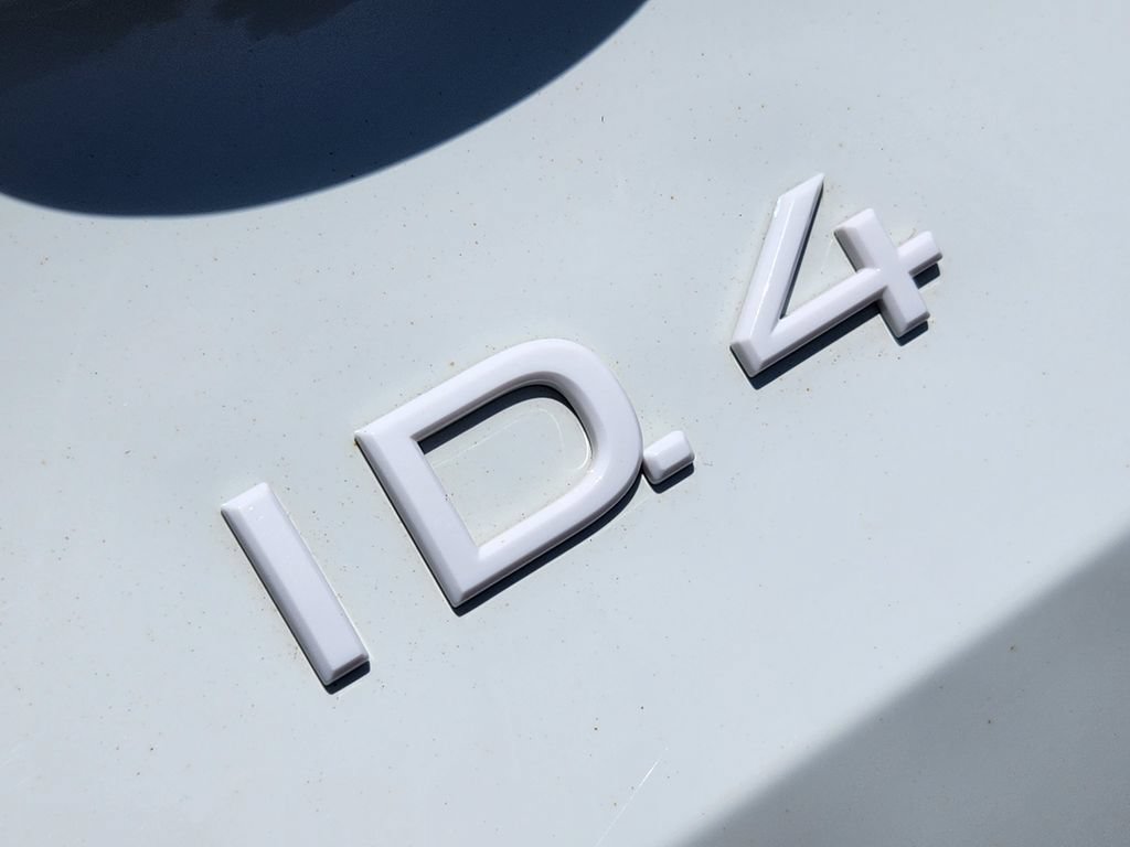 Certified 2024 Volkswagen ID.4 Pro AWD/4WD image 8