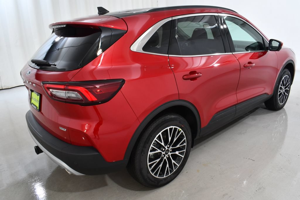 New 2025 Ford Escape SE w/ PHEV Premium Package FWD image 11