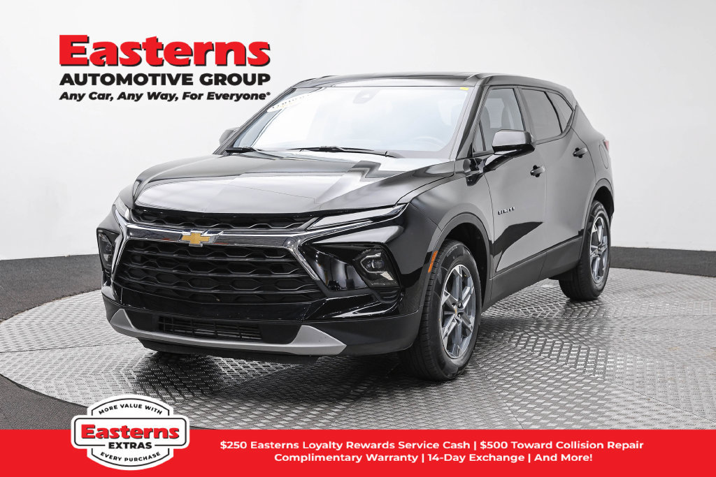 Used 2025 Chevrolet Blazer LT