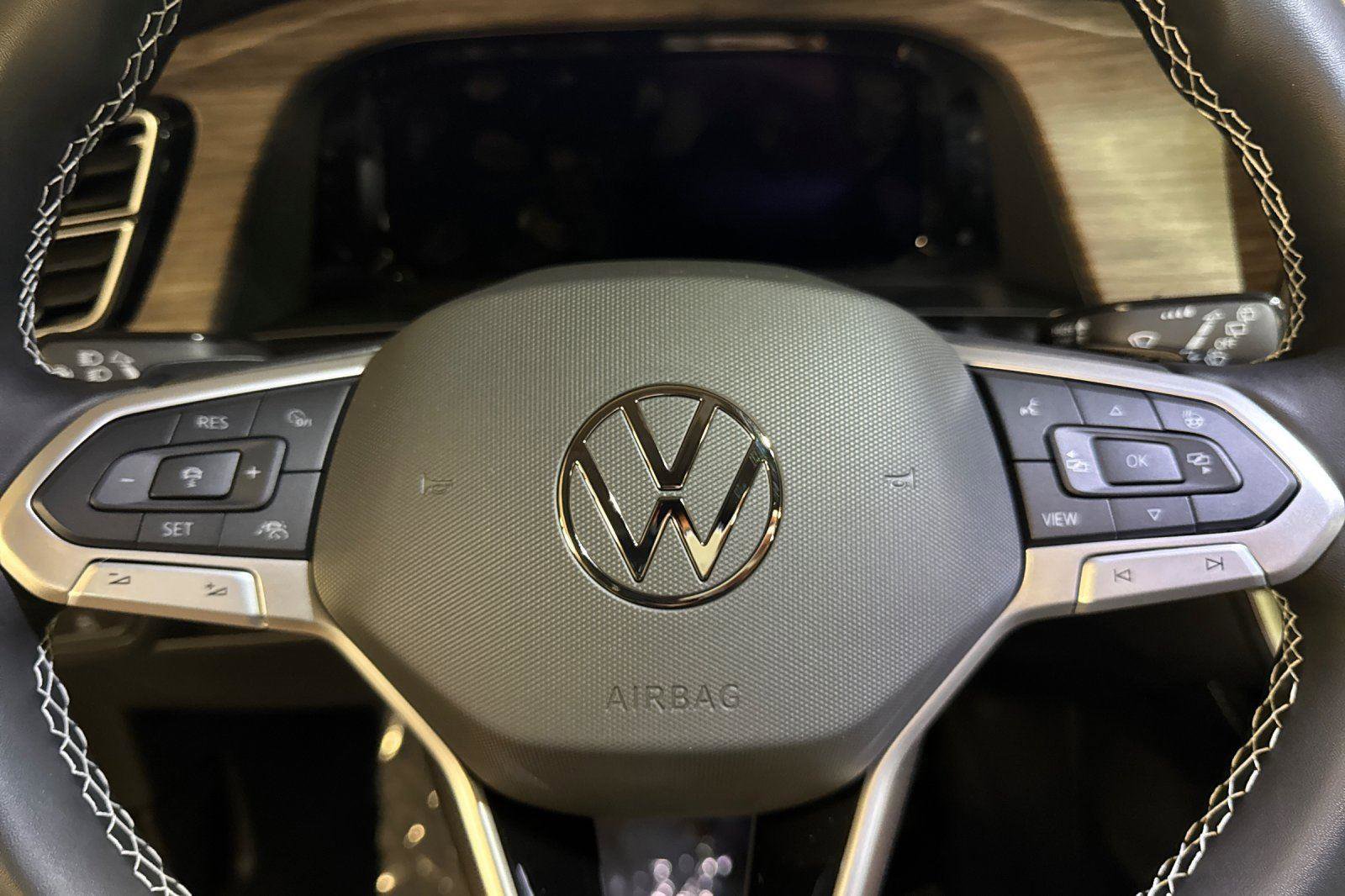 New 2026 Volkswagen Atlas SE image 22