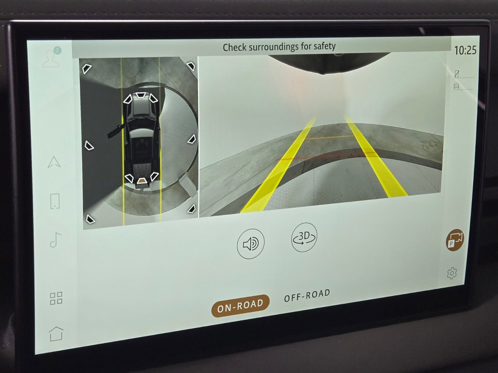 Used 2025 Land Rover Defender 110 S AWD/4WD image 29